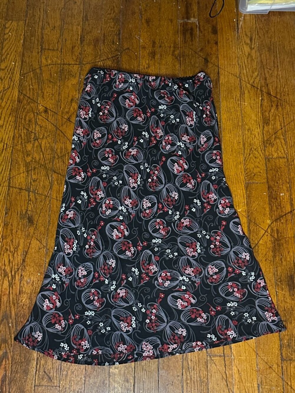 Vintage Black Midi Skirt with Floral Print - Picture 3 of 3
